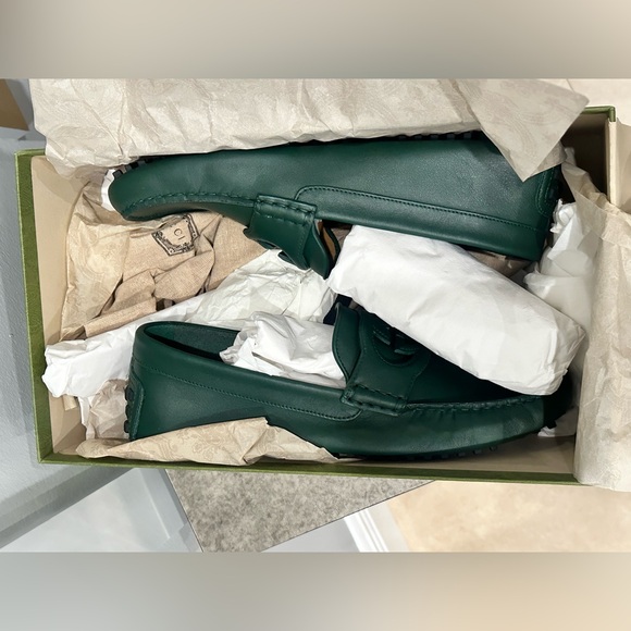 GUCCI MEN'S INTERLOCKING G DRIVER - Picture 8 of 10